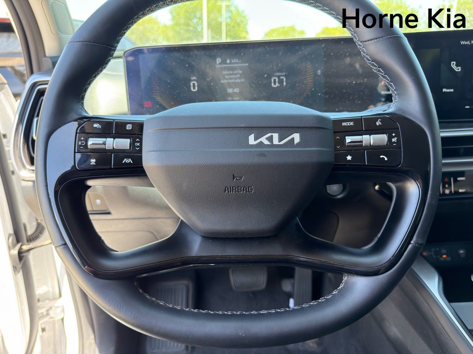 New 2026 Kia Sorento LX FWD image 12
