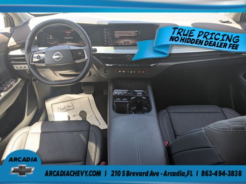 Used 2025 Nissan Murano Platinum AWD/4WD image 17