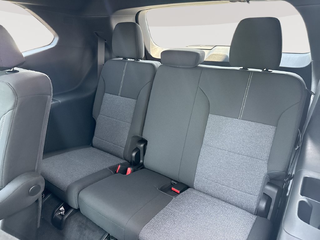 New 2027 GMC Acadia Elevation AWD/4WD image 30