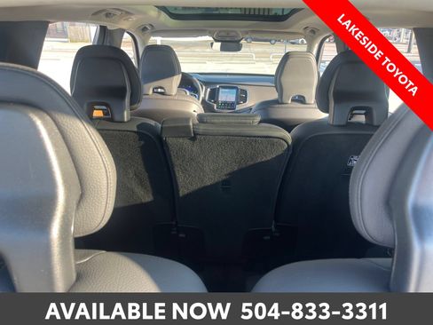 Used 2024 Volvo XC90 B6 Plus AWD/4WD image 21