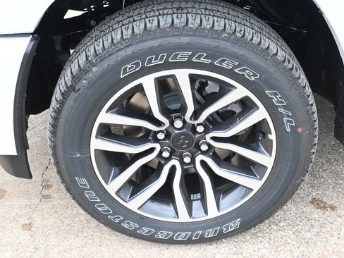 New 2026 RAM 1500 Limited AWD/4WD image 6