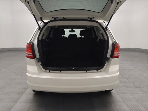 Used 2019 Dodge Journey SE image 29