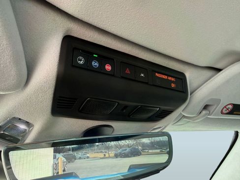 Used 2024 Chevrolet Corvette E-Ray image 27