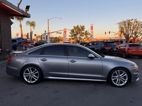 Used 2013 Audi S6 Prestige w/ Innovation Pkg image 18