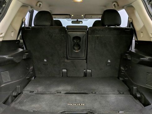 Used 2017 Nissan Rogue S w/ S Appearance Package image 30