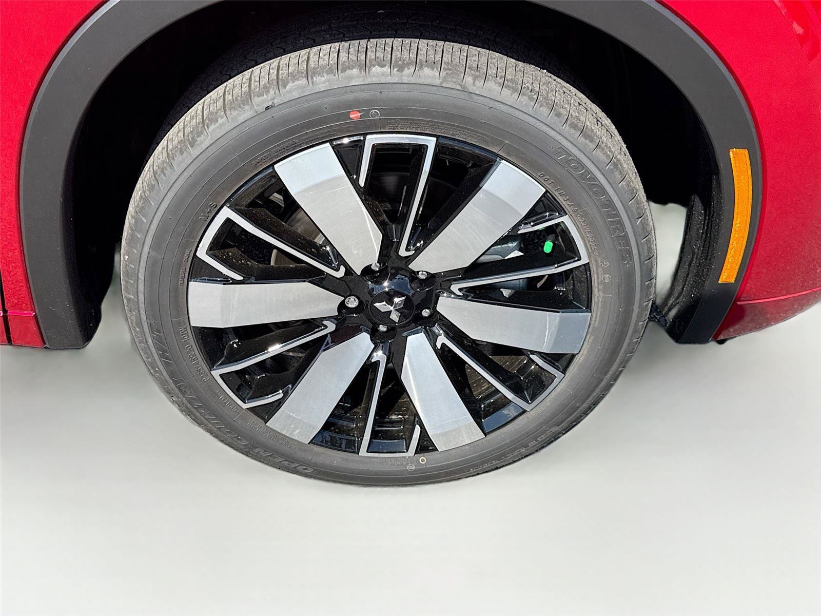 New 2026 Mitsubishi Outlander SEL FWD image 38
