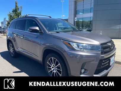 Used 2018 Toyota Highlander SE