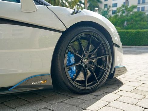 Used 2019 McLaren 600LT RWD image 51