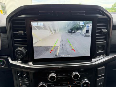 Used 2021 Ford F150 XLT w/ Equipment Group 302A High AWD/4WD image 16