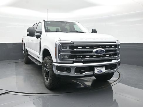 New 2026 Ford F250 XLT w/ XLT Premium Package AWD/4WD image 15