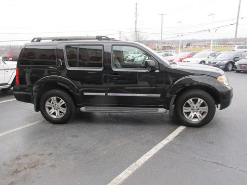 Used 2012 Nissan Pathfinder Silver w/ DVD Entertainment Pkg image 3