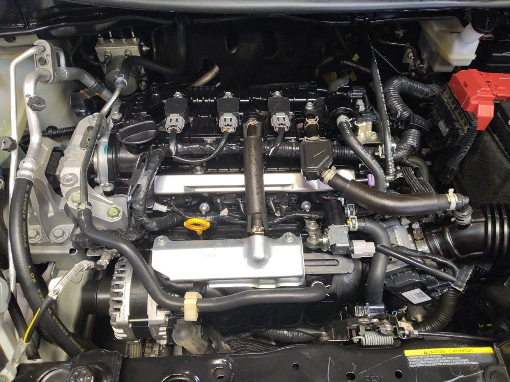 Used 2025 Nissan Versa SV FWD image 30