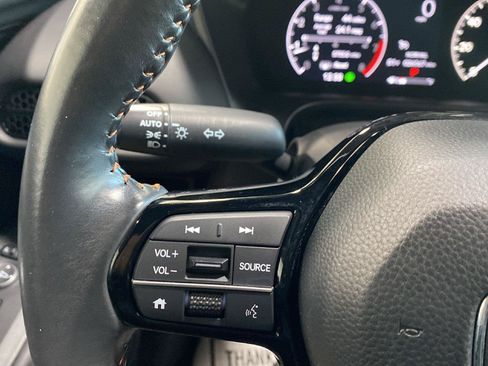 Used 2024 Honda HR-V Sport image 25