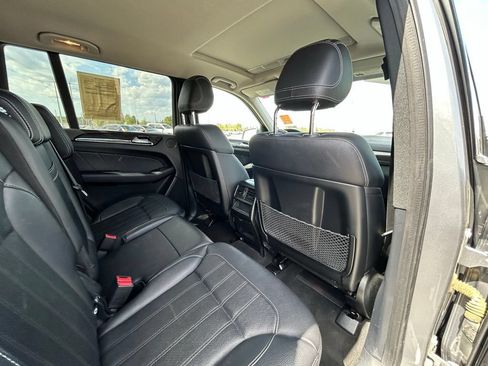 Used 2016 Mercedes-Benz GL 320 BlueTEC 4MATIC image 16