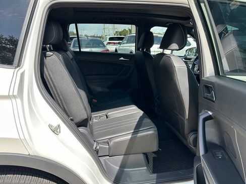 Certified 2023 Volkswagen Tiguan SE R-Line FWD image 45