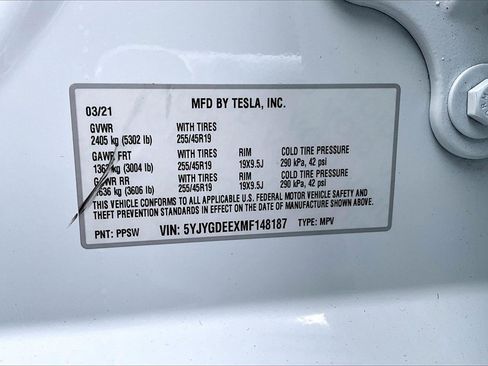 Used 2021 Tesla Model Y Long Range image 30