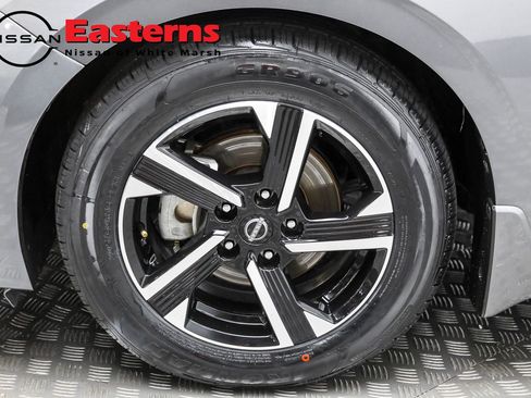 Used 2024 Nissan Sentra SV image 44