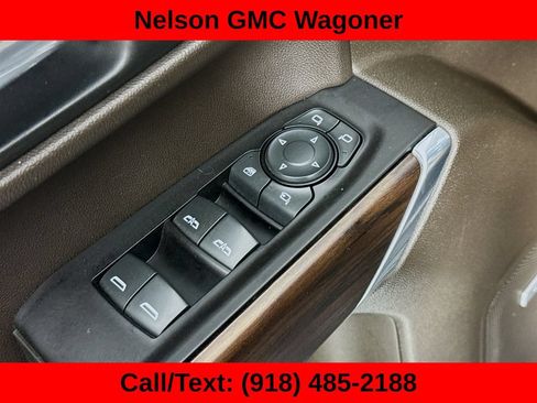 Used 2020 GMC Sierra 1500 SLT AWD/4WD image 18