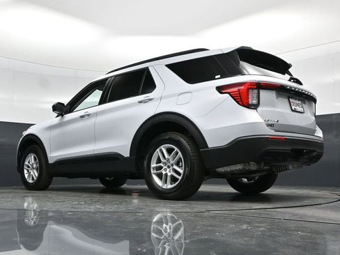 New 2026 Ford Explorer Active image 60