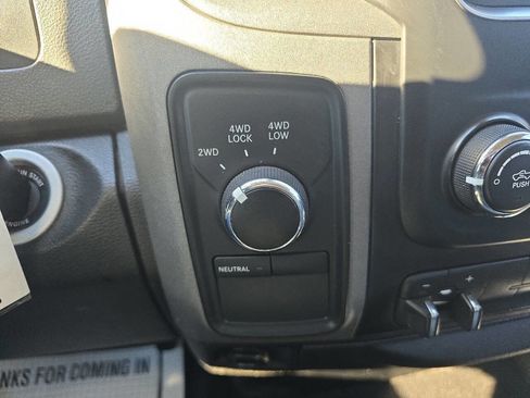 Used 2017 RAM 1500 ST w/ SXT Appearance Group image 18