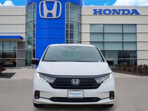 Certified 2023 Honda Odyssey Sport image 6