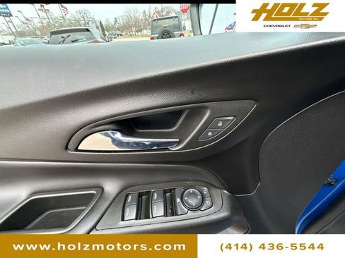 Used 2024 Chevrolet Equinox LT image 23