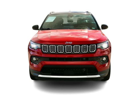 Used 2024 Jeep Compass Limited AWD/4WD image 2