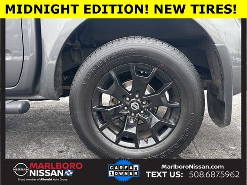 Certified 2020 Nissan Frontier SV w/ Midnight Edition Floor Mats image 12