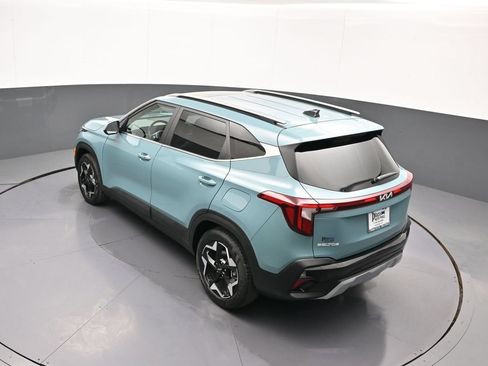 Certified 2024 Kia Seltos EX AWD/4WD image 40