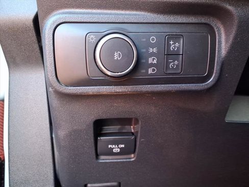 Used 2022 Ford Bronco Big Bend w/ Sasquatch Package image 18