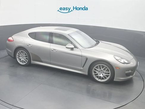Used 2010 Porsche Panamera S RWD image 18
