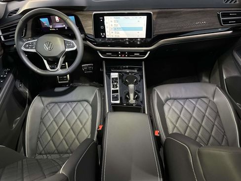 New 2026 Volkswagen Atlas SEL Premium R-Line image 11