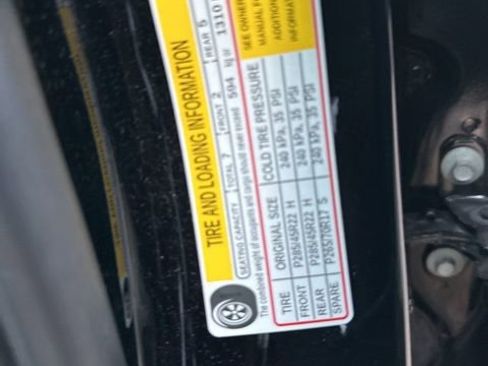 Used 2019 Cadillac Escalade Platinum image 8