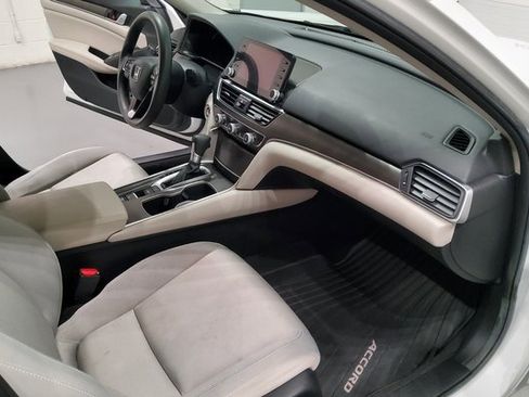 Certified 2021 Honda Accord LX image 17