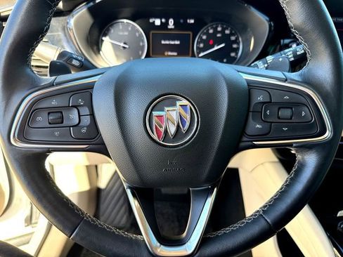 Used 2021 Buick Envision Avenir w/ Technology Package II image 11
