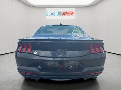 Used 2024 Ford Mustang GT Premium image 4