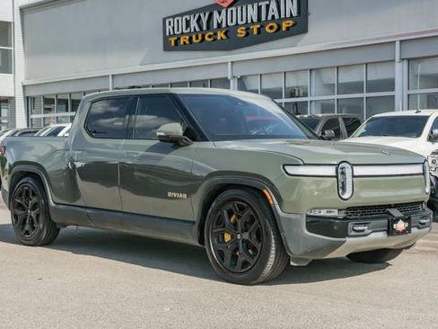 Used 2022 Rivian R1T Launch Edition image 3