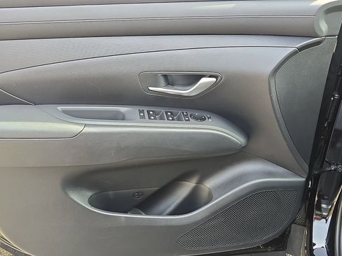 Used 2026 Hyundai Tucson SEL image 16
