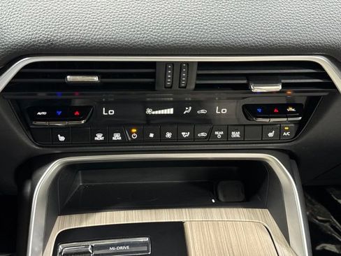 Used 2024 MAZDA CX-90 Plug-In Hybrid w/ Premium Pkg AWD/4WD image 23