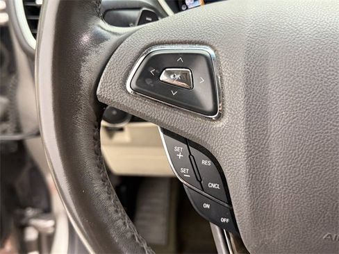 Used 2017 Lincoln MKX Reserve w/ Lincoln MKX Climate Package image 19