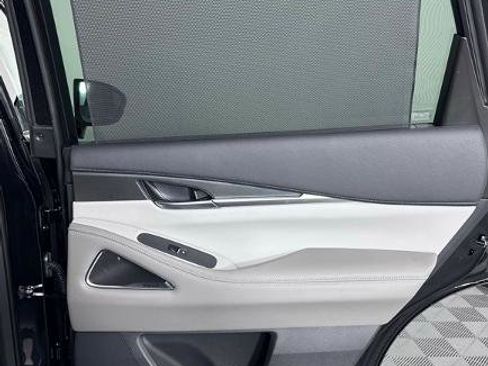 Certified 2026 INFINITI QX60 Luxe w/ Cargo Package image 27