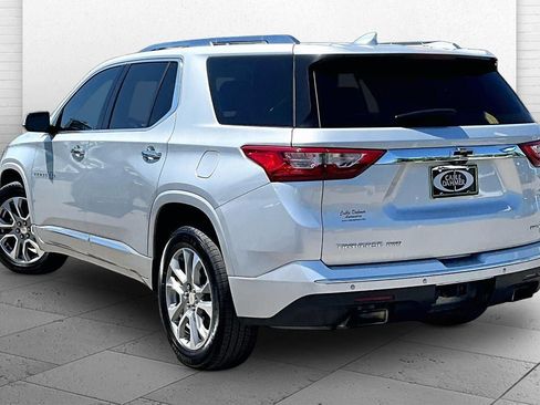 Used 2021 Chevrolet Traverse Premier AWD/4WD image 8