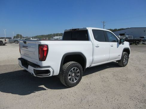 New 2026 GMC Sierra 1500 AT4 w/ AT4 Premium Package AWD/4WD image 4
