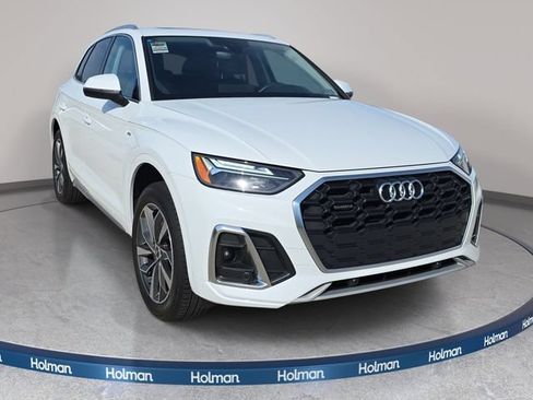 Used 2023 Audi Q5 2.0T Premium Plus w/ Premium Plus Package AWD/4WD image 4