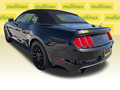 Used 2017 Ford Mustang Premium RWD image 9