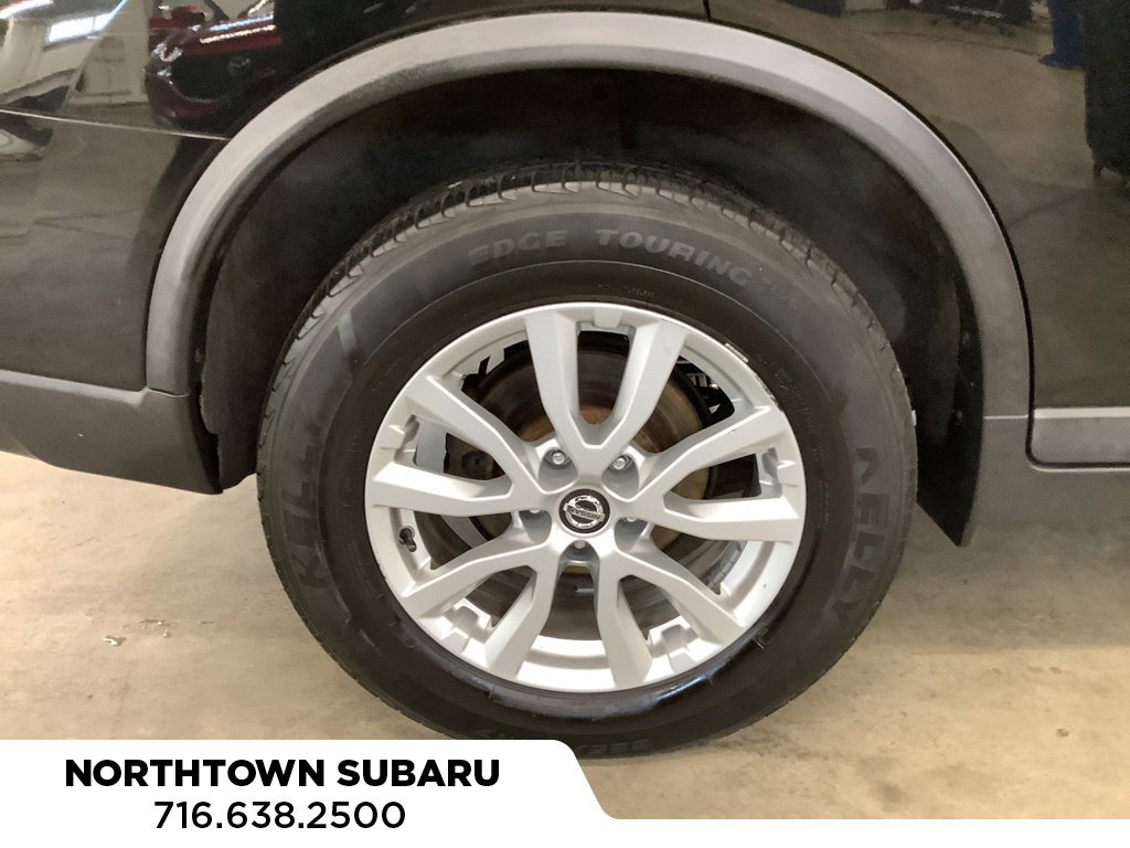 Used 2020 Nissan Rogue SV AWD/4WD image 23