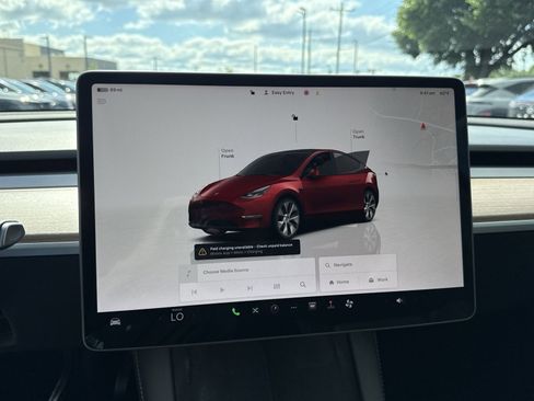 Used 2023 Tesla Model Y Long Range AWD/4WD image 17
