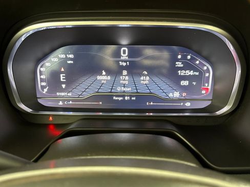 Used 2023 GMC Yukon XL AT4 w/ AT4 Premium Package image 13