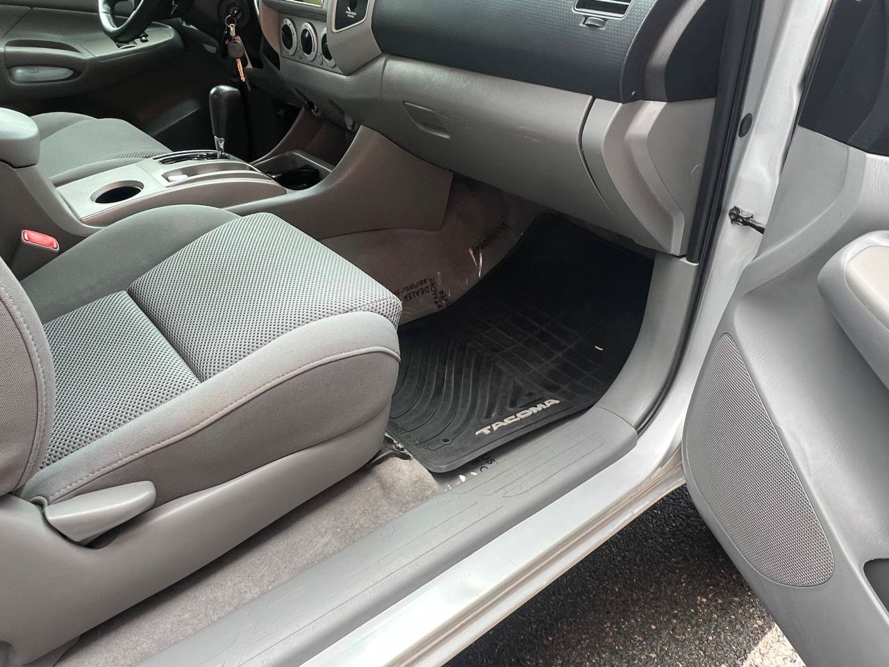 Used 2008 Toyota Tacoma 4x4 Access Cab V6 image 14