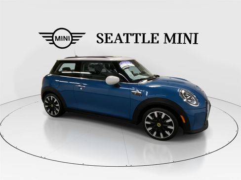 Certified 2023 MINI Cooper SE image 13